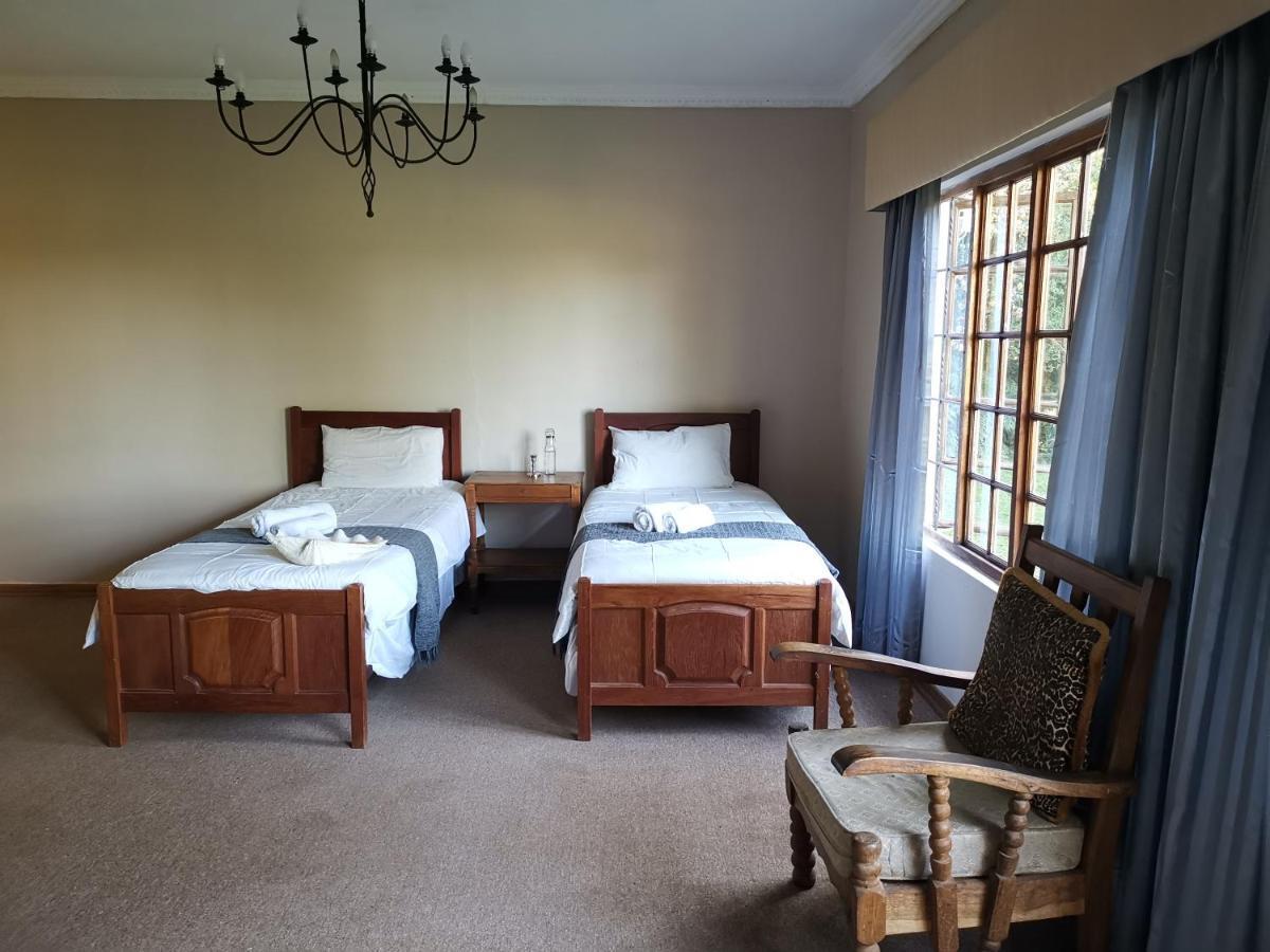 Drakensberg Bush Lodge And Backpackers 温特顿 外观 照片