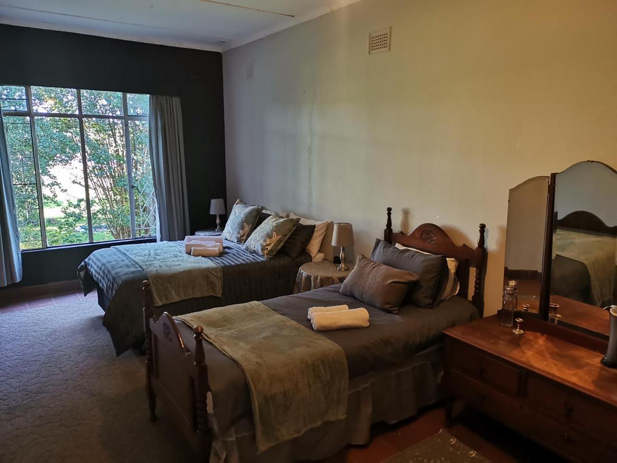 Drakensberg Bush Lodge And Backpackers 温特顿 外观 照片